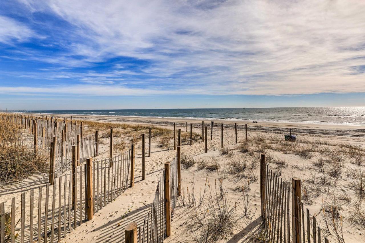 Emerald Isle Condo With Indoor Pool And Beach Access! Eksteriør billede