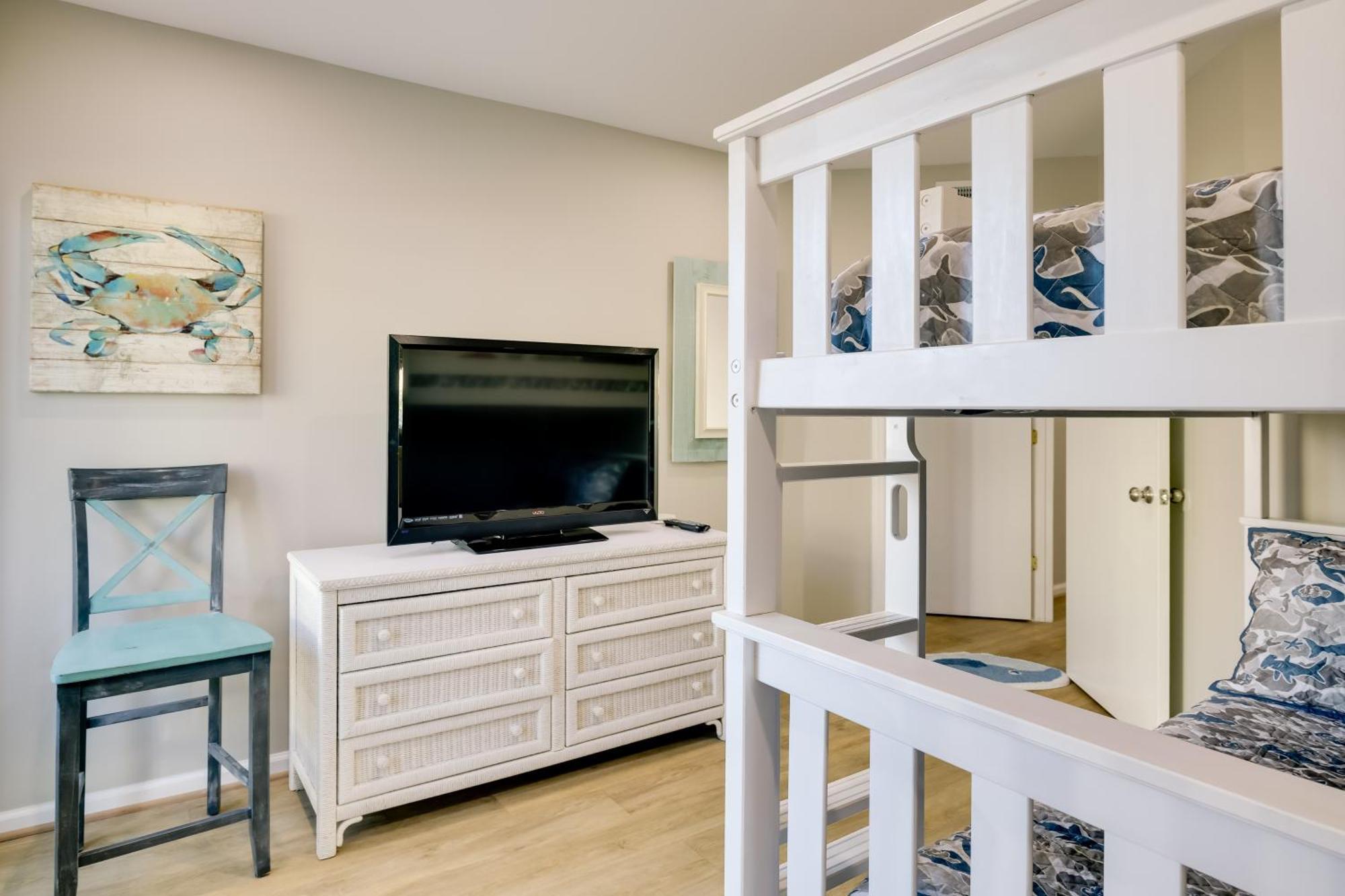 Emerald Isle Condo With Indoor Pool And Beach Access! Eksteriør billede